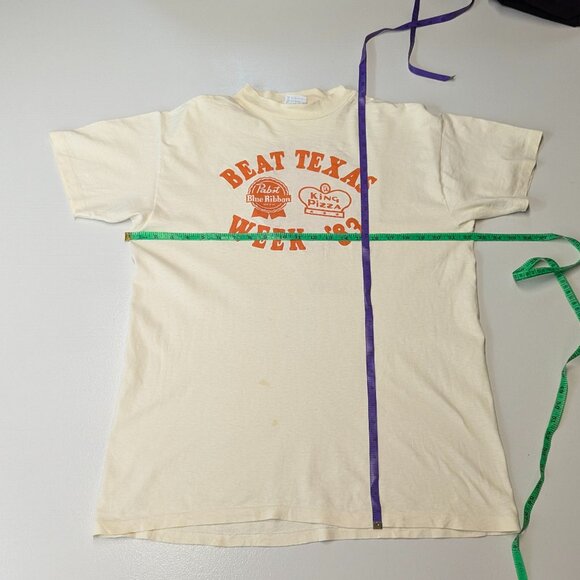 Extremely Vintage U of A Fayetteville Beat Texas Week King Pizza Tee 1983 XL - Picture 9 of 14